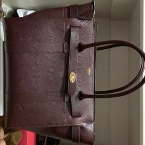 Mulberry handbag in pebbled cordovan leather.